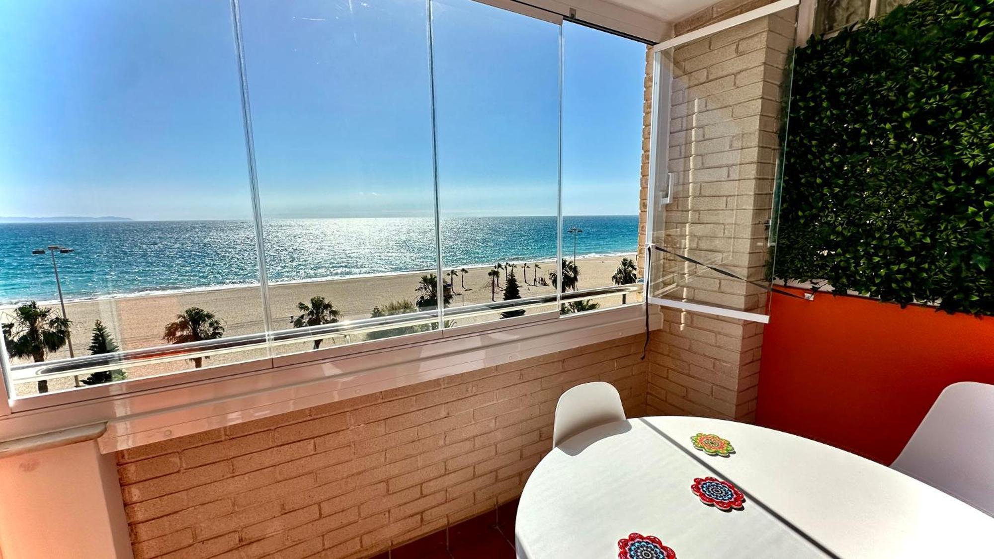 Vista Del Mar Residencial Apartman Roquetas de Mar Kültér fotó